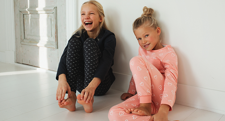 toegang Blauwe plek Ik heb een contract gemaakt Schlafanzüge für Mädchen - Modische Pyjamas kaufen