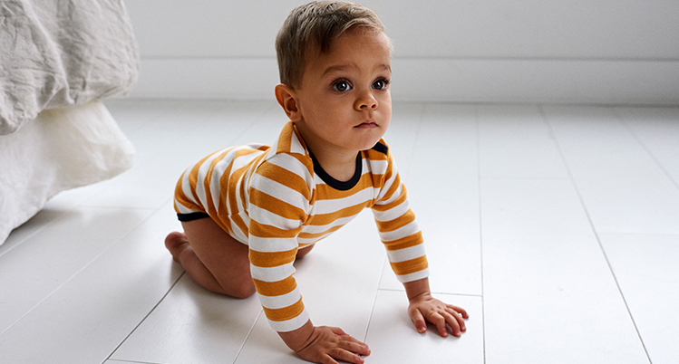 Hochwertige Baby-Bodies für Jungen online kaufen | Sanetta